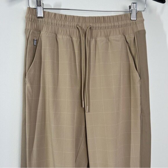 Athleta Brooklyn Textured Jogger - 0 - Picture 6 of 10